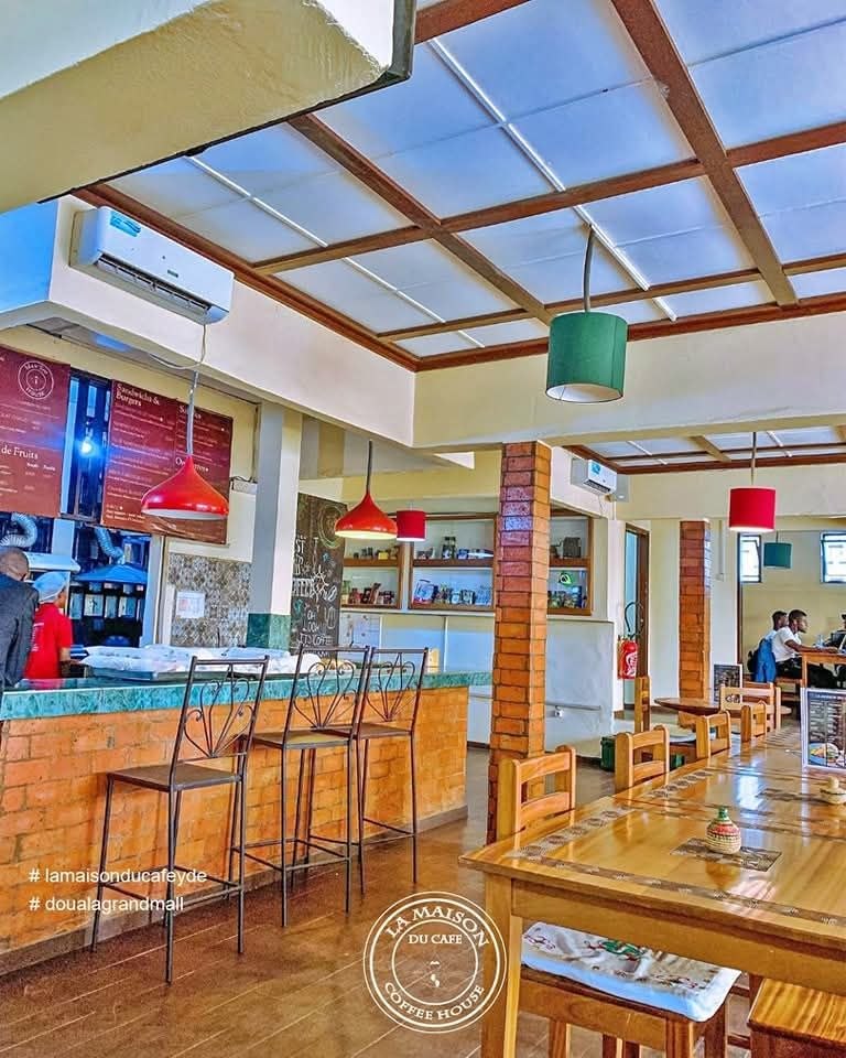 Photo de La Maison du Cafe (Man'Shi House)